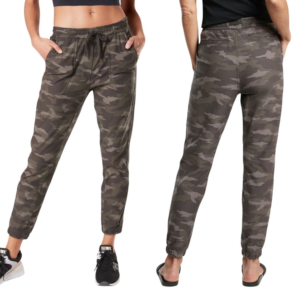 Athleta Farallon Jogger Pants Camo Print Army Olive Green Womens 12